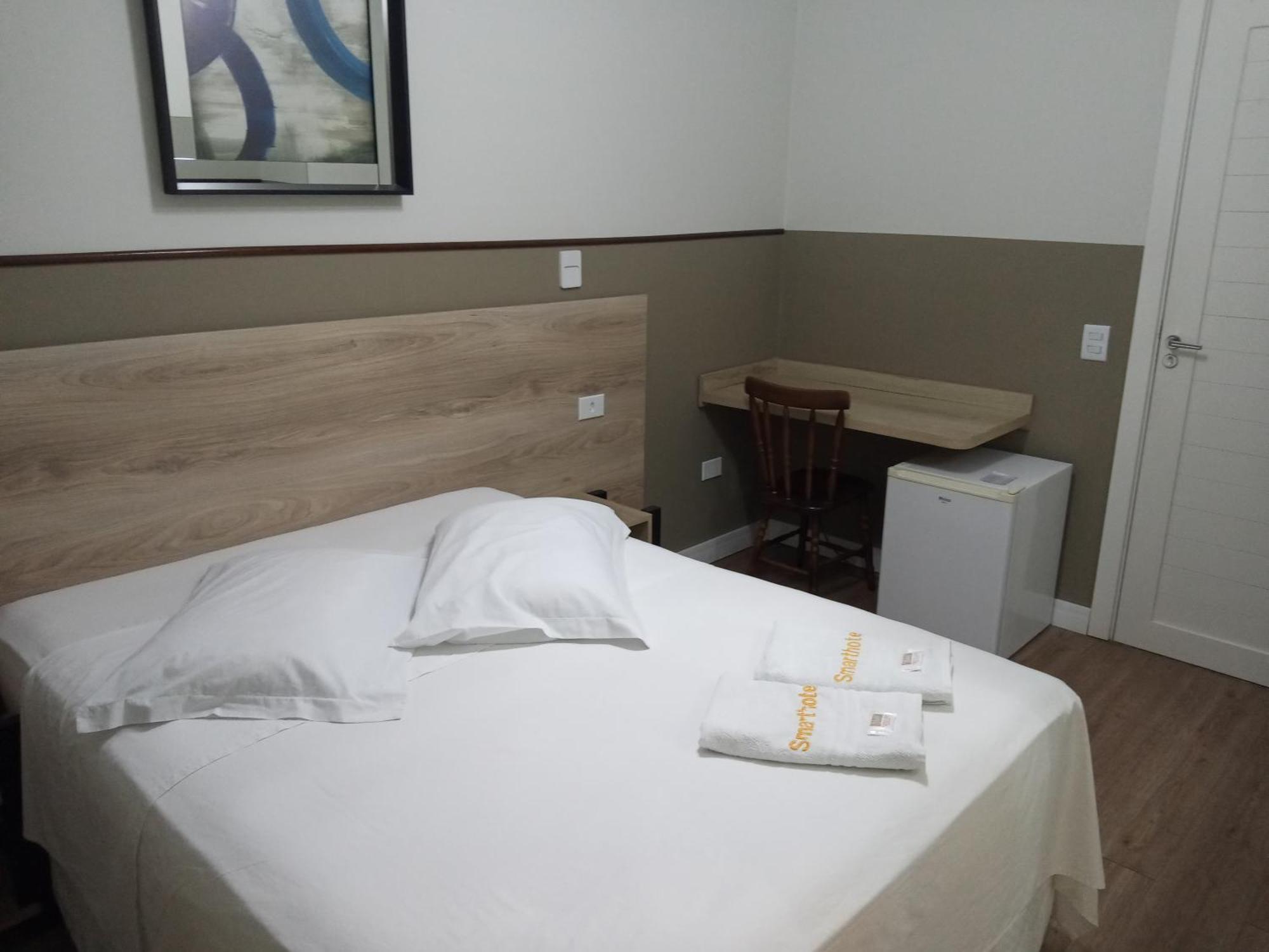 Smart Hotel Режістру Номер фото